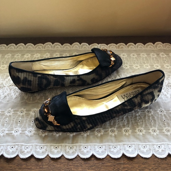 ~BADGLEY MISCHKA COUTURE~Leopard/Gold Crystal Detail Ballet Flats - Picture 6 of 12